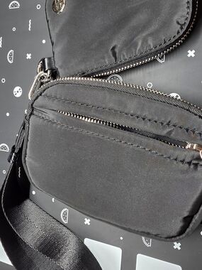 Black Wristlet